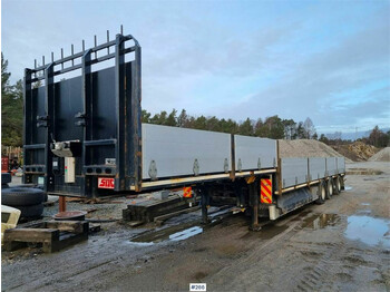 SDC Trailer with wide load markers and LED lights. - Aanhangwagen