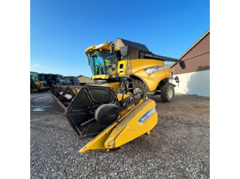 Oogstmachine NEW HOLLAND CR980
