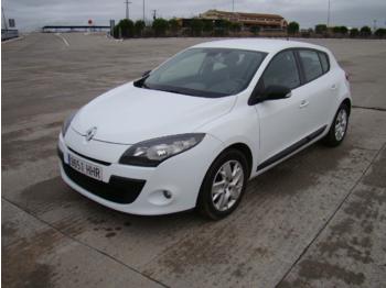 Personenwagen RENAULT MEGANE Z/BZ1G