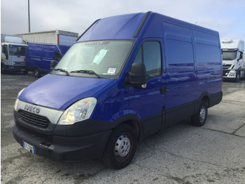 Gesloten bestelwagen Iveco Daily 35S14 Metano