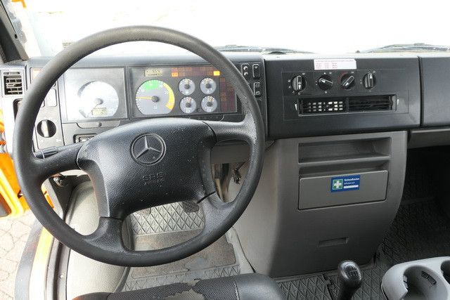 Bestelwagen gesloten laadbak, Bestelwagen met dubbele cabine Mercedes-Benz 613 D Vario 4x2, Werkstattwagen, 2x AHK, DOKA: afbeelding 12