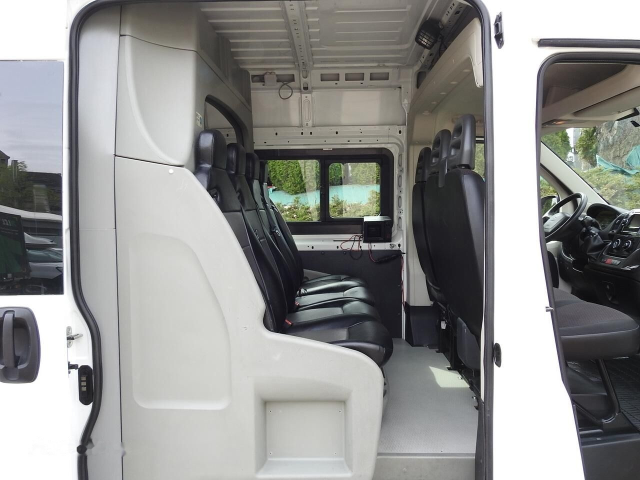 Gesloten bestelwagen, Bestelwagen met dubbele cabine Peugeot Boxer Van: afbeelding 22