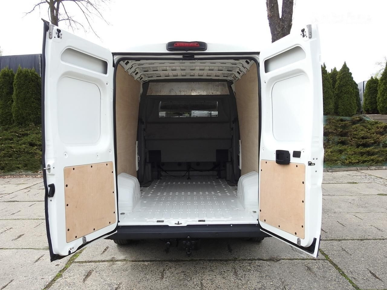 Gesloten bestelwagen, Bestelwagen met dubbele cabine Peugeot Boxer Van: afbeelding 8