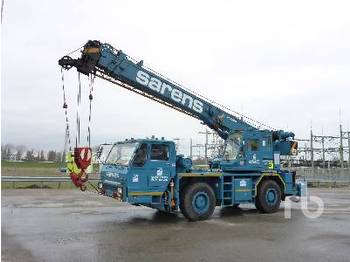 TADANO AR300 30 Ton 4x4x4 - Alle terrein kraan