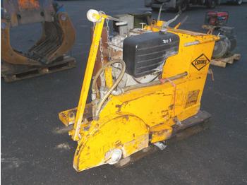 Asfaltmachine Cedima CF-32D
