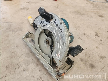  Makita 5903R 110 Volt Circular Saw - Bouwmaterieel