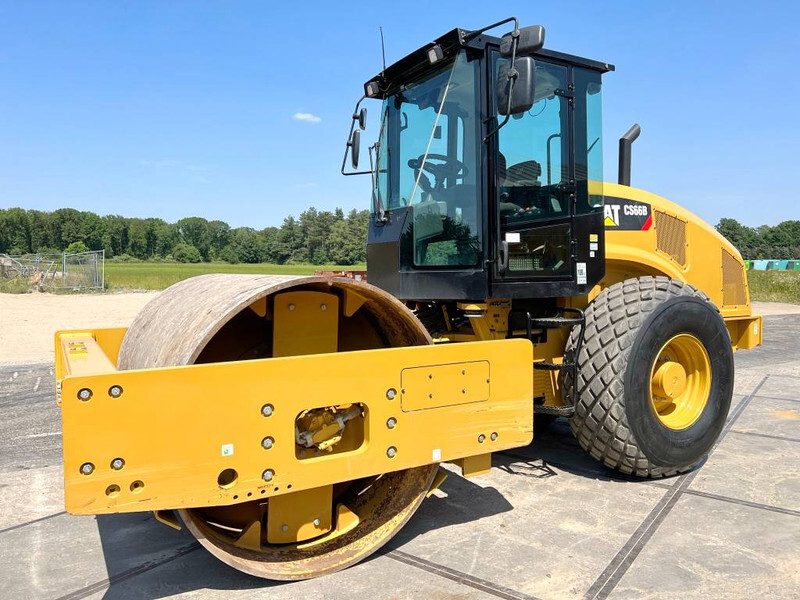 Wals Cat CS66B Excellent Condition / Low Hours / CE: afbeelding 3