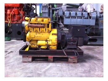 Hatz 3 cylinder - 25 kVA | DPX-1208 - Industrie generator