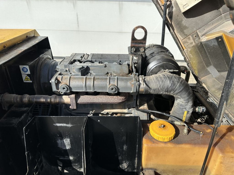 Luchtcompressor Ingersoll Rand P130 WD Deutz 30.5 kW 3.6 m3 / min 8.6 Bar Silent Mobiele Diesel Compressor: afbeelding 16