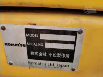 KOMATSU PC60-7 - Rupsgraafmachine: afbeelding 2