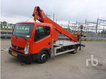 NISSAN CABSTAR 4x2 w/2007 CMC PLA210 - Knikarmhoogwerker