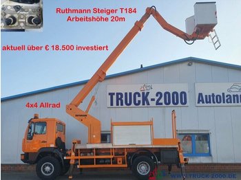 Vrachtwagen hoogwerker MAN 10.163 4x4 Ruthmann 20m seitl.13m 1000V Isoliert: afbeelding 1