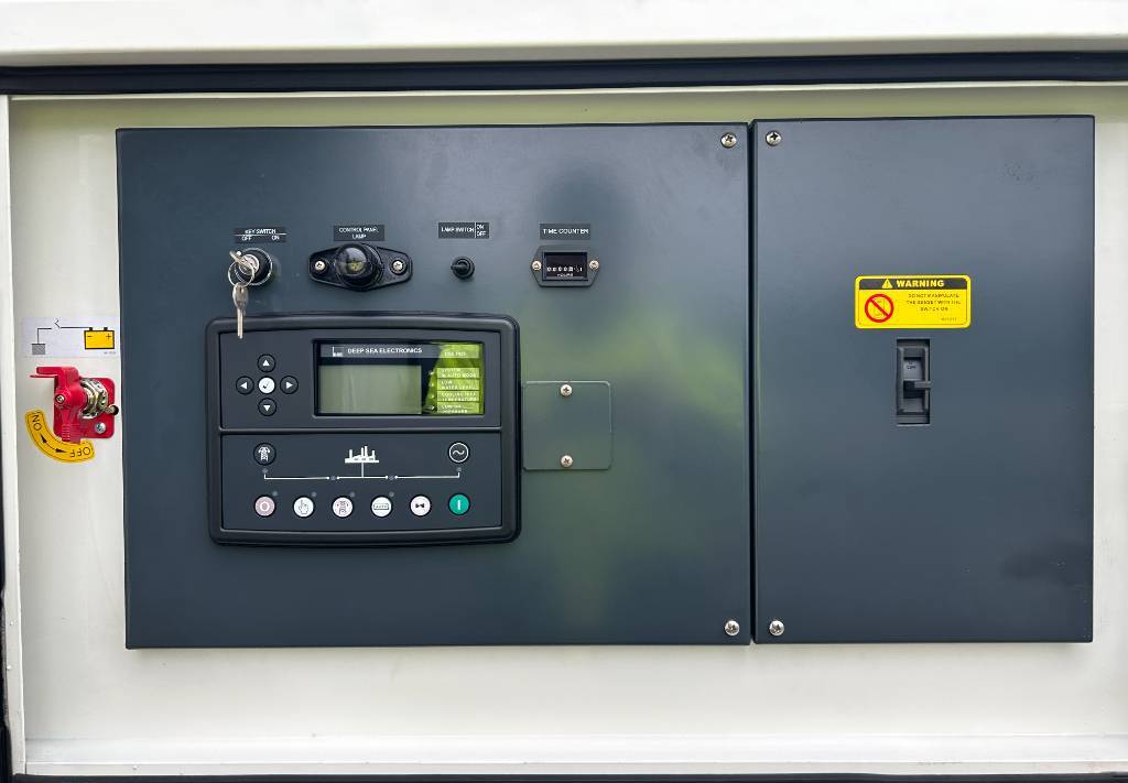 Industrie generator Perkins 1104C-44TA - 110 kVA Generator - DPX-20007-DP: afbeelding 6