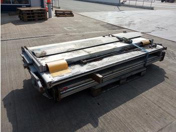 Bouwmaterieel Tailgate to suit Lorry (2 of): afbeelding 1
