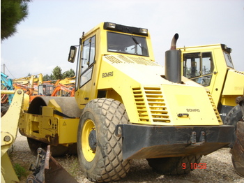 BOMAG BW 214 DH 3 - Wals
