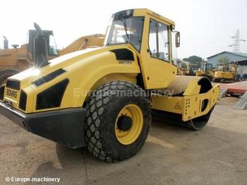 Bomag BW213D4 - Wals
