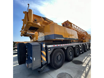 Alle terrein kraan XCMG Official Most popular 200 ton used all terrain crane QAY200 in stock price: afbeelding 3