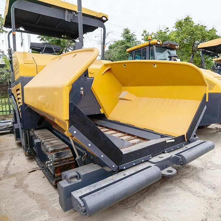 Asfaltafwerkmachine XCMG offical RP753 Used Asphalt Pavers  7.5M second hand: afbeelding 2