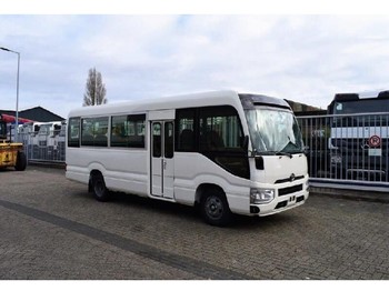 Minibus Toyota Coaster 30 seater