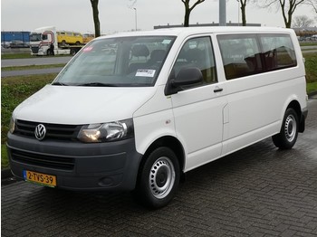 Minibus Volkswagen Caravelle 2.0 TDI 140 ps