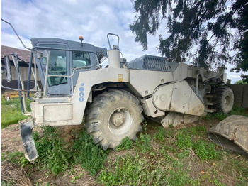 Bodemstabliseerder WIRTGEN