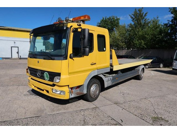 Bergingsvoertuig Mercedes-Benz 815 Doka mit Verschiebeplateau