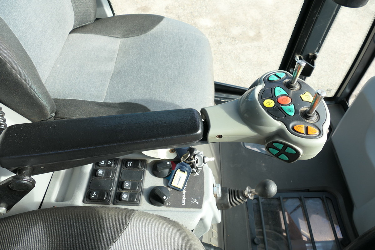 Veegwagen CX 202 2- Sitzer Klima Rückfahrkamera Tempomat: afbeelding 15