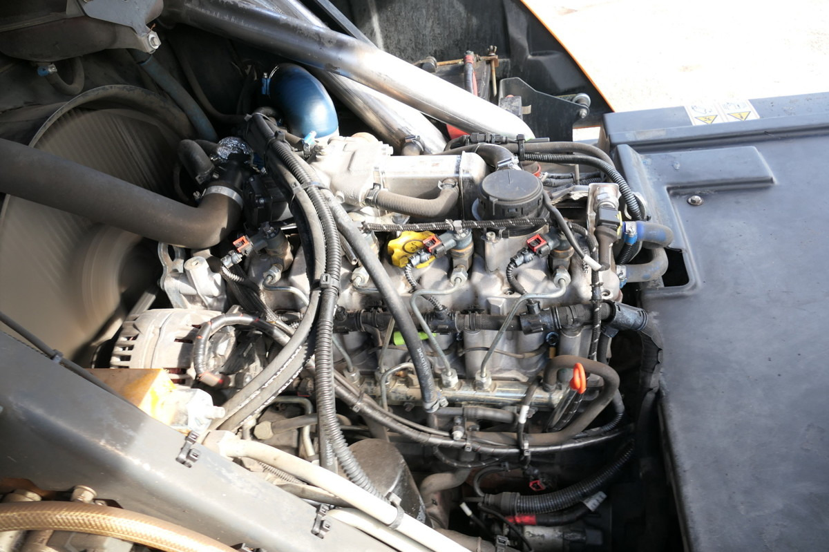 Veegwagen CX 202 2- Sitzer Klima Rückfahrkamera Tempomat: afbeelding 7