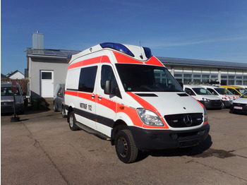 Ambulance Mercedes-Benz Sprinter  515 CDI 4X4 Rettungswagen - KLIMA Kran: afbeelding 1