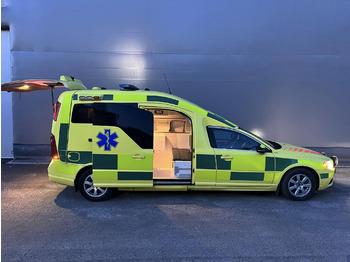 Ambulance Nilsson Volvo V70 D5 AWD - ambulans / ambulance / Krankenwagen: afbeelding 1