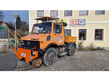 Gemeentelijke machine/ Speciaal Unimog U1400 mit ZW82S 2 Wege-Ausführung: afbeelding 1