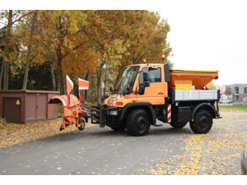 Gemeentelijke machine/ Speciaal Unimog U400,U300,U500,Unimog: afbeelding 1