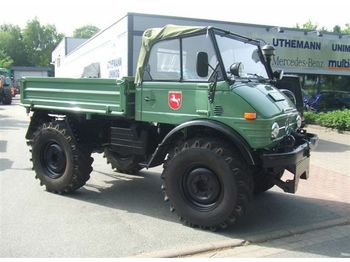 Gemeentelijke machine/ Speciaal Unimog U 900 Cabrio,Unimog,U 406,: afbeelding 1