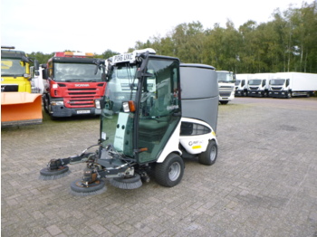 Veegmachine Nilfisk City Ranger CR2250 street sweeper