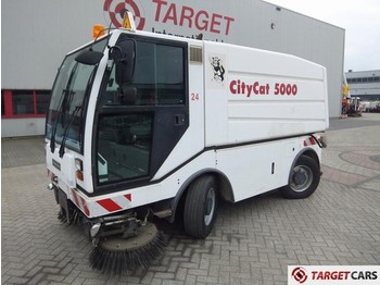 Bucher Citycat CC5000 Road Sweeper - Veegwagen