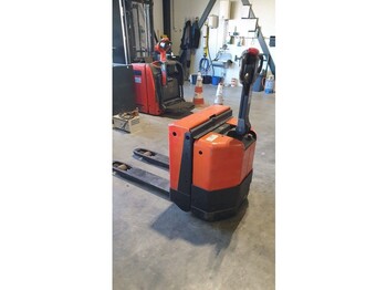 BT Lwe180 vorken 1000x540 - Palletwagen