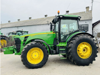 John Deere 8345R - Tractor: afbeelding 1