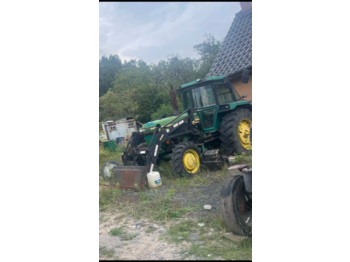 Tractor John deere 3040 z ładowaczem: afbeelding 1