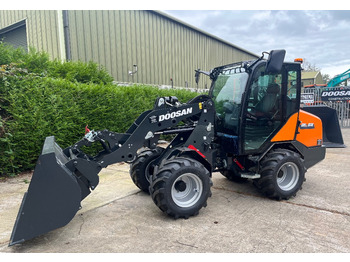 Doosan Develon DL60  - Kniklader