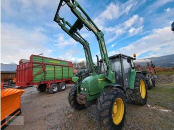 Landbouwtrekker John Deere 3300