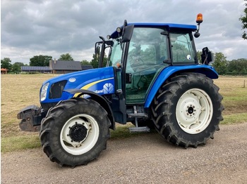 Tractor New Holland T5050: afbeelding 1