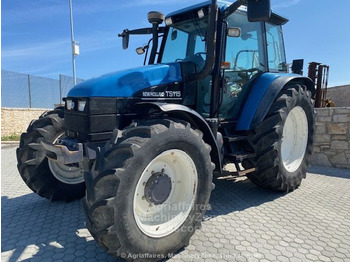 New Holland TS115 - Tractor: afbeelding 1