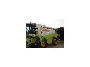 CLAAS Lexion 460
 - Oogstmachine