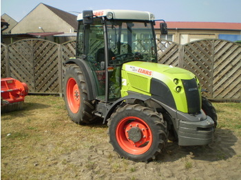 Claas Nectis 257F - Tractor