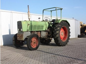 Fendt 610 - Tractor