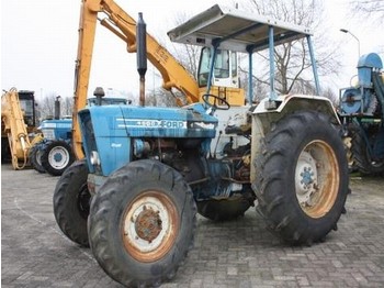 Ford 4600 4wd - Tractor