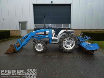 Iseki TL2500, 4x4, Front loader, Cutter. - Tractor