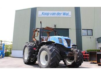 New Holland T7030  - Tractor