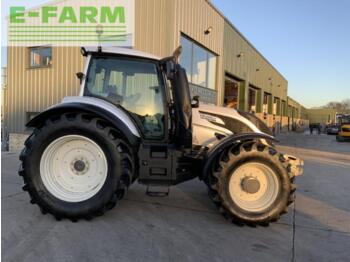 Tractor Valtra t214 direct tractor (st15597): afbeelding 1