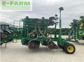John Deere 750a - Zaaimachine